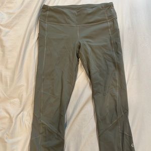 Lululemon Olive Green Cropped Leggings - Size 6
